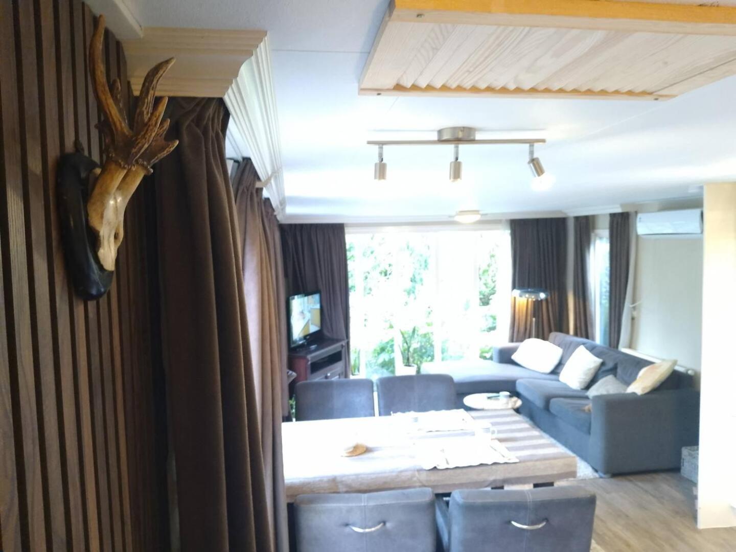 Chalet Op De Veluwe Putten Zewnętrze zdjęcie